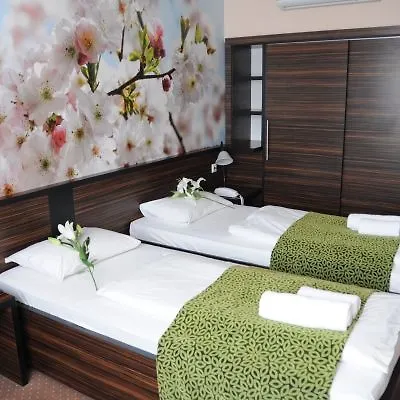Green Hotel Budapest