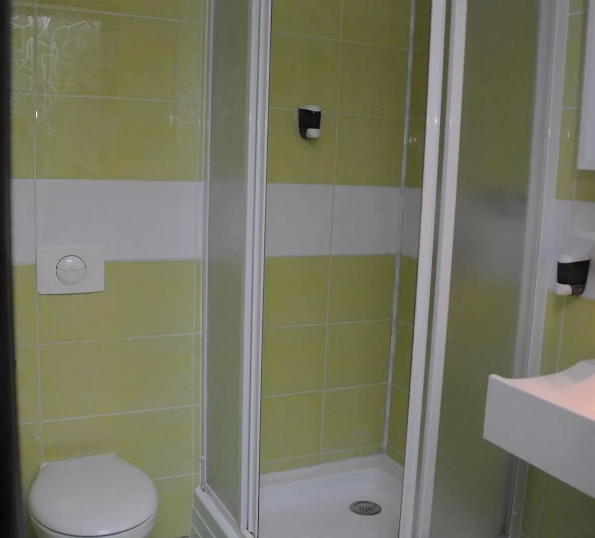 Green Hotel Budapest