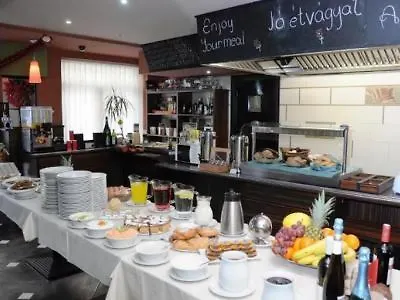 Green Hotel Budapeşte